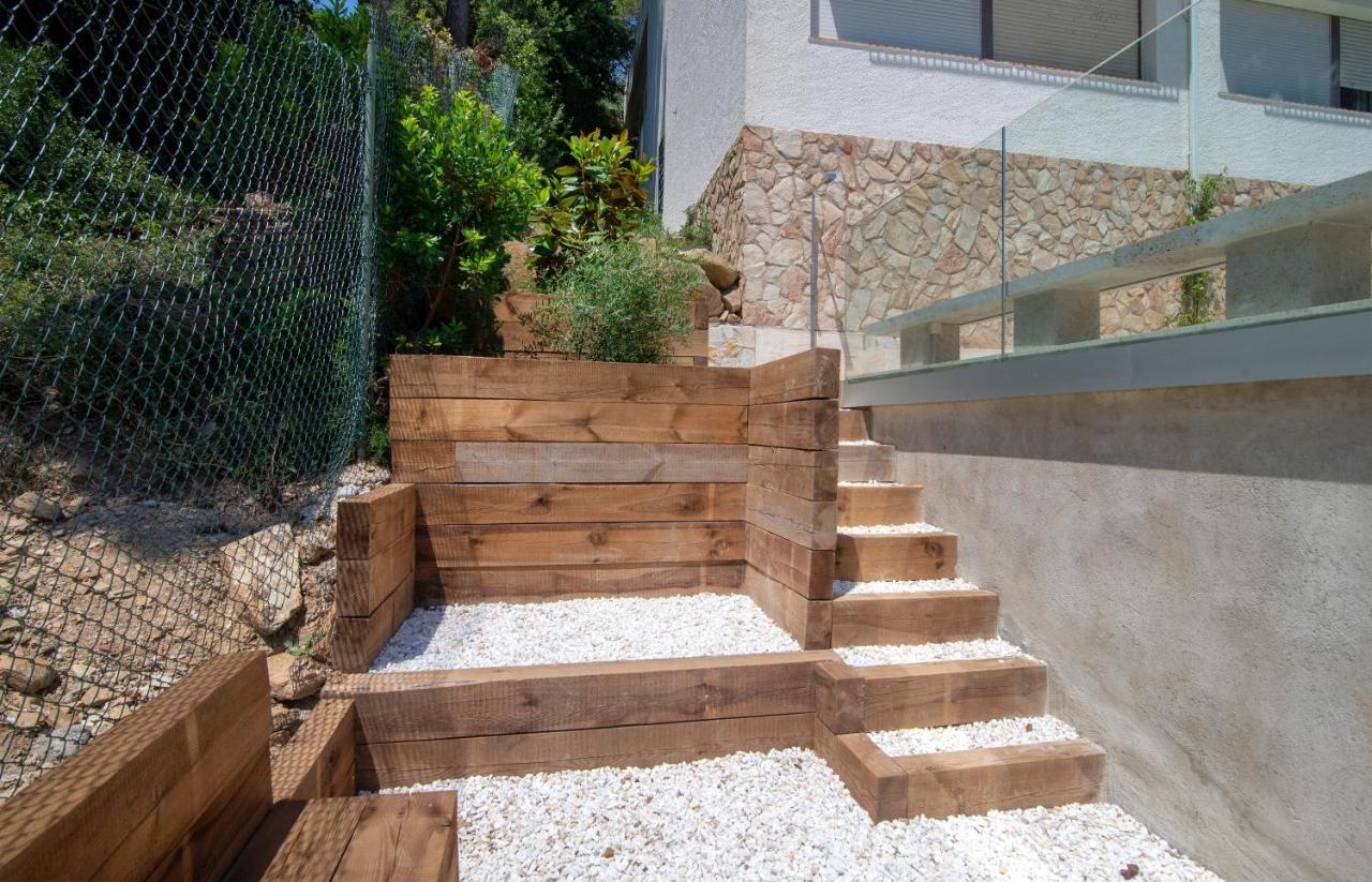 ベグールLa Vie En Rouge Sa Riera Duplex, Private Parkingアパートメント エクステリア 写真