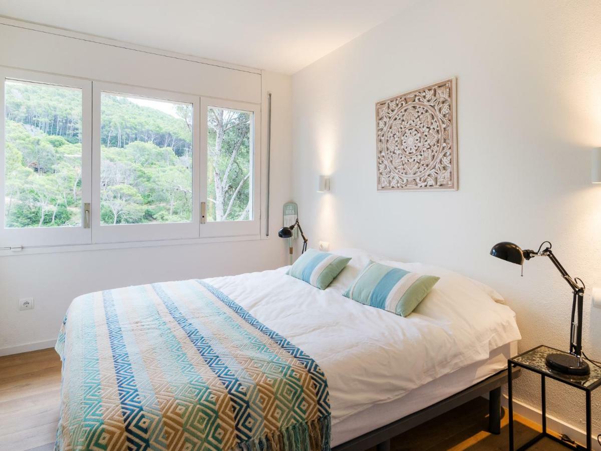 ベグールLa Vie En Rouge Sa Riera Duplex, Private Parkingアパートメント エクステリア 写真
